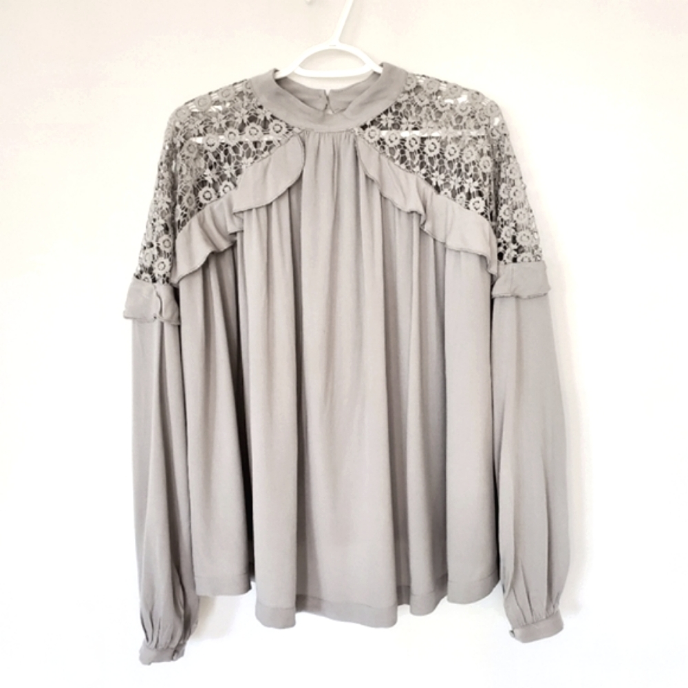 NWOT Kayla's Armoire Gray Lace Top